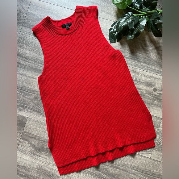 J. Crew sleeveless knit sweater top in vibrant red. Size m - Picture 1 of 8